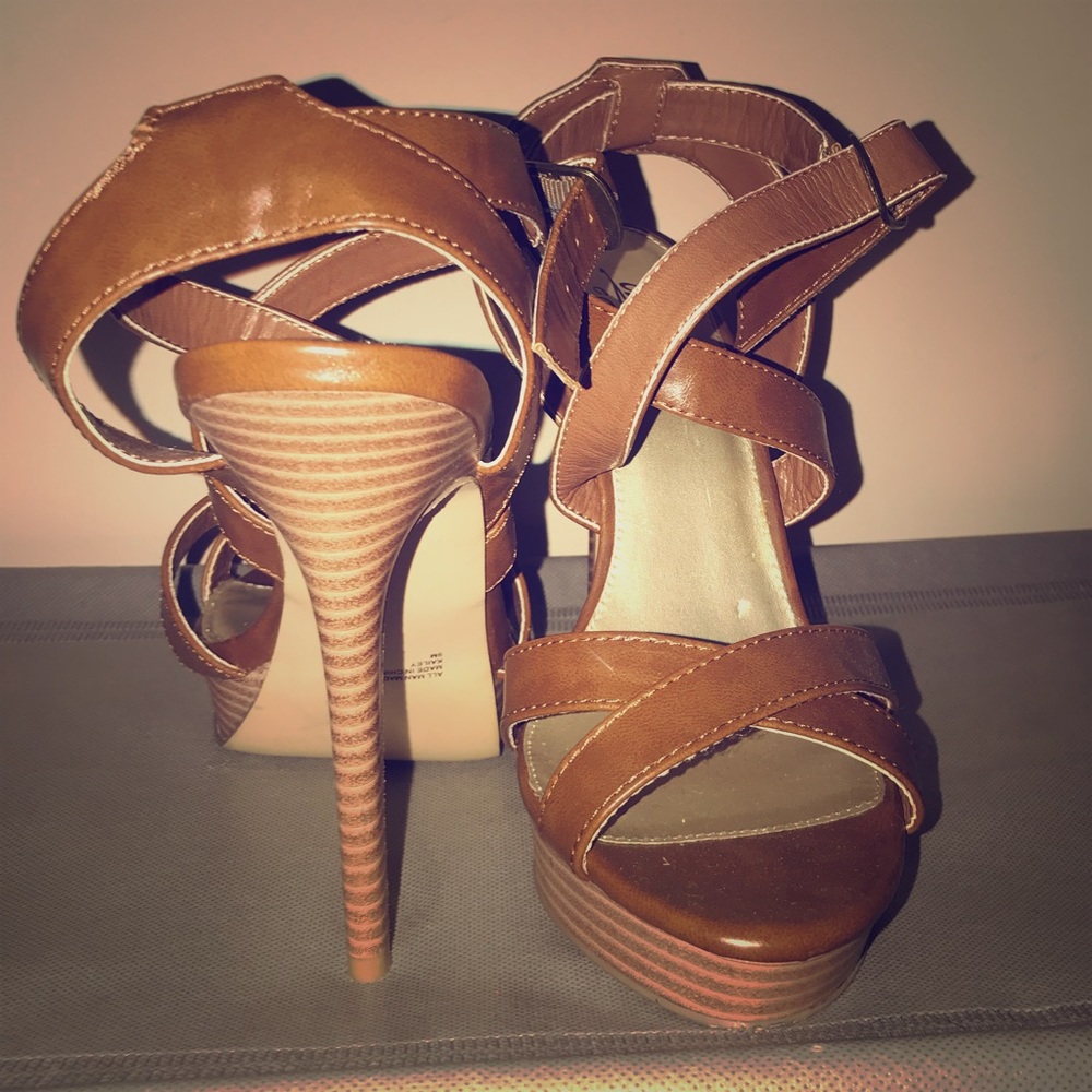 Sexy wooden style heels